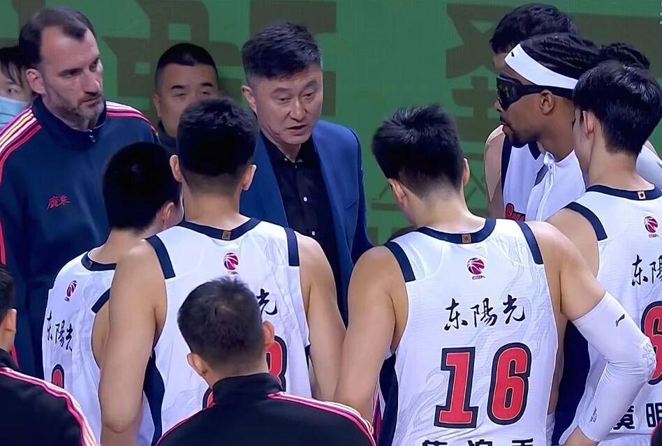 九游娱乐官方网站-广东男篮进行深度总结，赵继伟确定复出，北京男篮伤两大主力